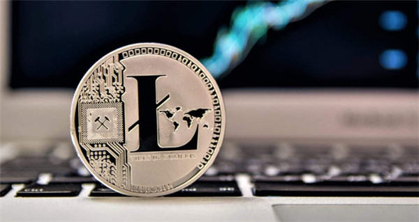 比特币崩跌失守10万美元！13亿美元爆仓2018年噩梦是否再现？