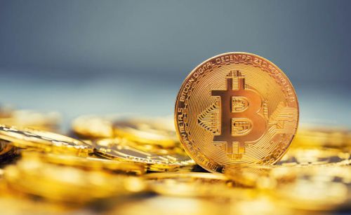 比特币（BTC）进入“机构锁仓时代”：牛市引擎还是市场隐患？